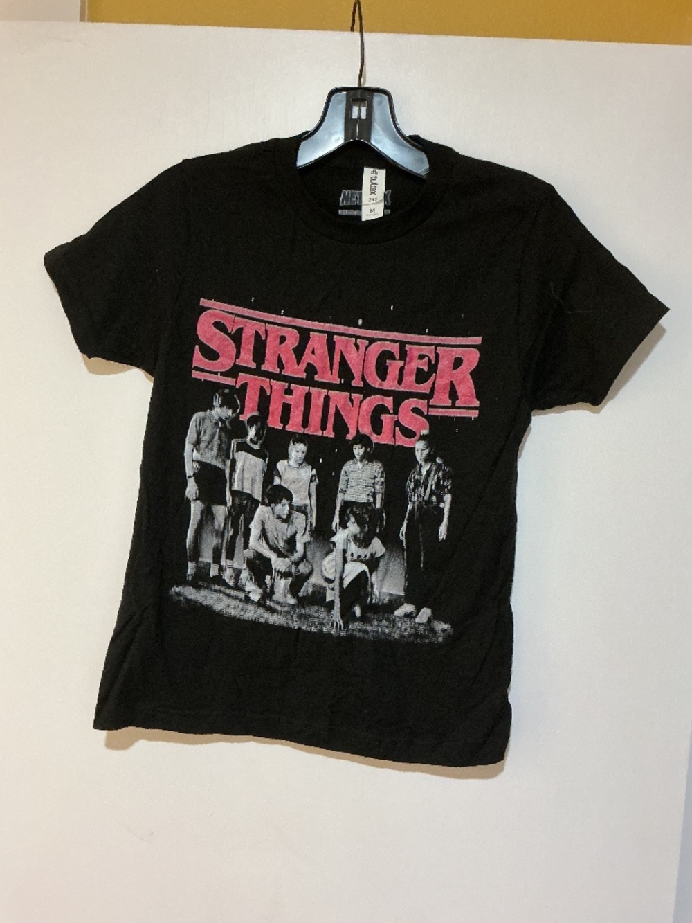 Kids Stranger Things T Shirt M